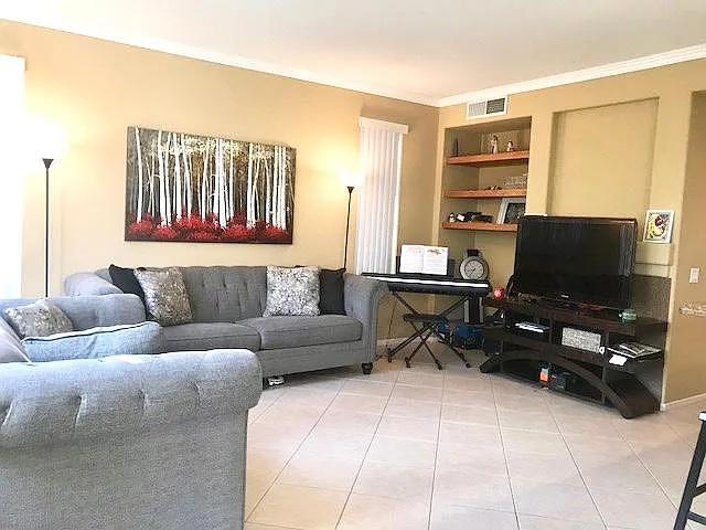 9963 Fieldthorn St — Photo 12