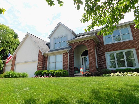 3rd image of 13200 Brandon Cir