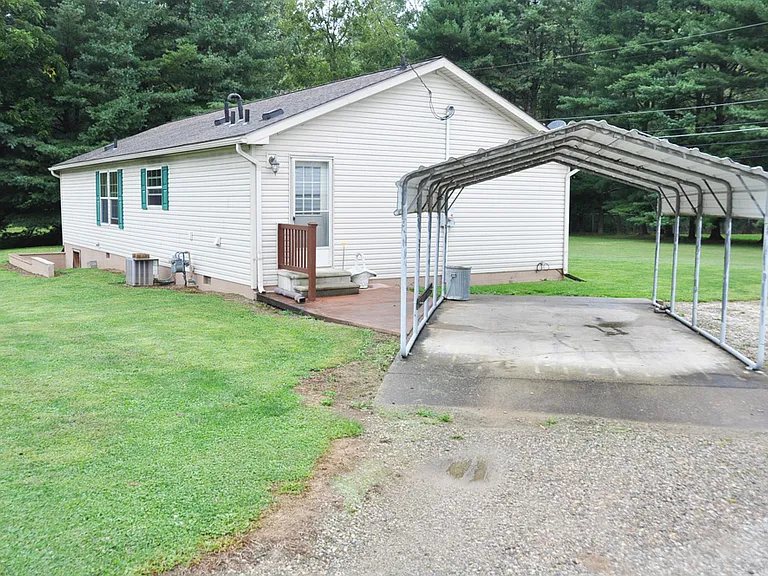 404 Neighbor St — Photo 19