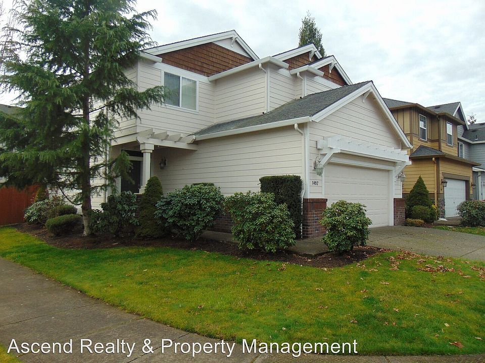 1st image of 1492 SE Gerhard Dr