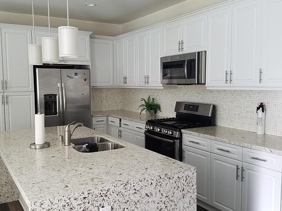 2nd image of 1041 Rolling Dunes Way