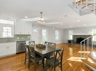 39 Mount Vernon St #1, Boston, MA 02132