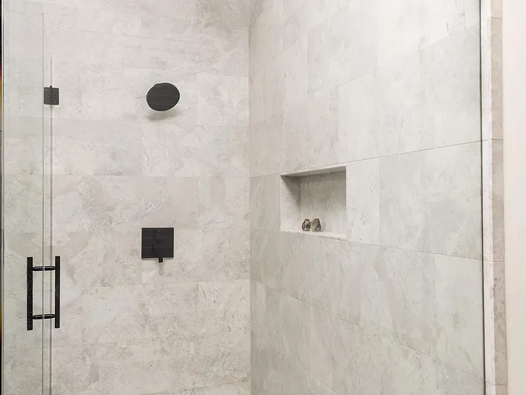 Luxury Spaces — Photo 213