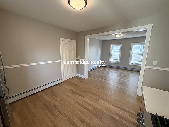 3rd image of 307 Cardinal Medeiros Ave #3T