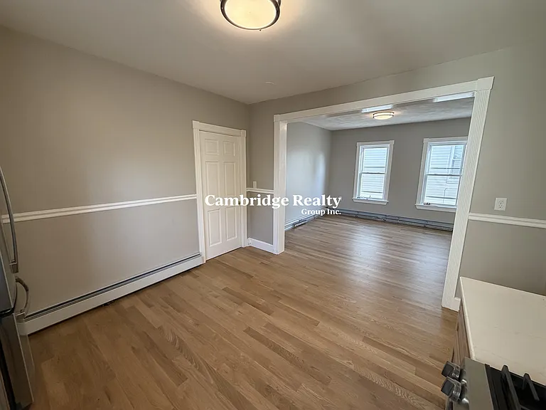307 Cardinal Medeiros Ave #3T — Photo 3
