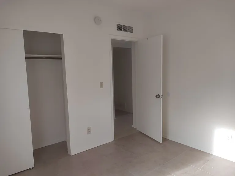 284 S Highland Ave #284 — Photo 11