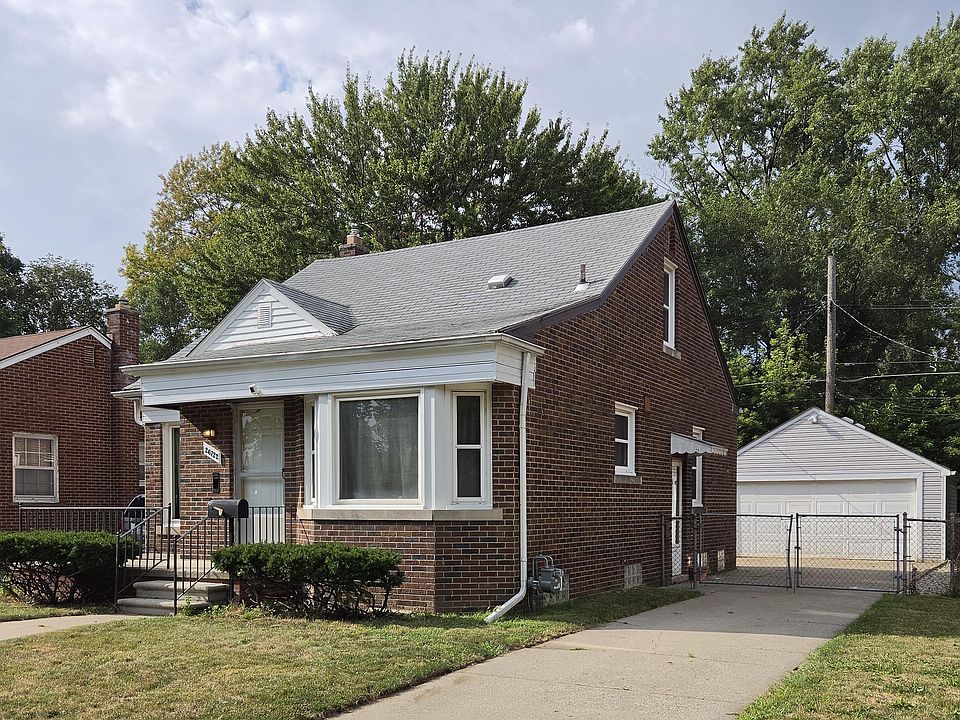 1st image of 26722 W Chicago St