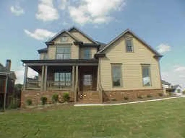 4 Melhana Dr, Cartersville, GA 30120