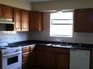 1042 Hendrix St, Rogers, AR 72756