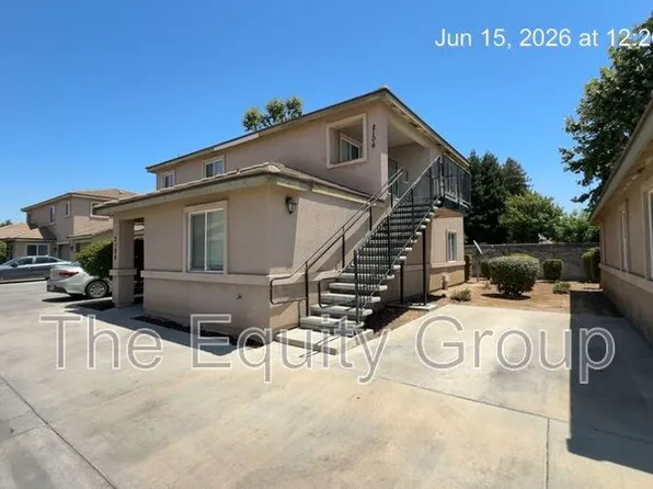 2106 W Lark Ave, Visalia, CA 93291