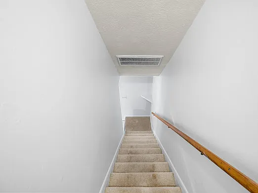 371 Ahern St — Photo 6