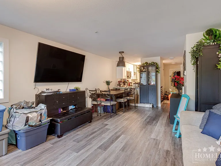 2375 Shaughnessy St #103 — Photo 7