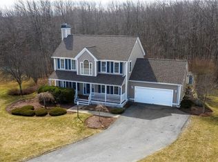 35 Silo Dr, Cranston, RI 02921