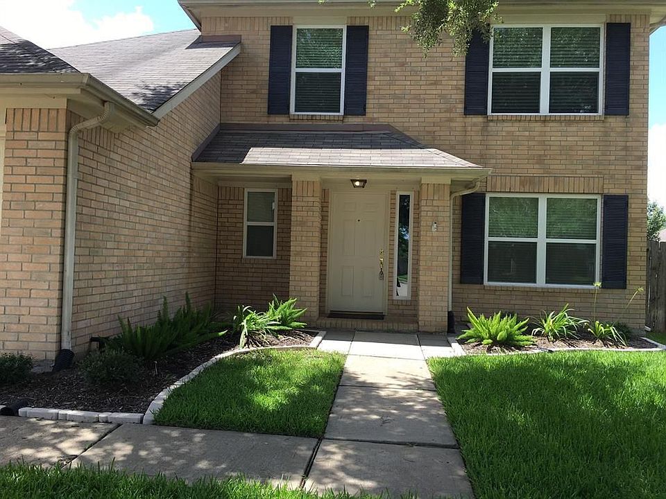 1st image of 20331 Cherry Orchard Ln