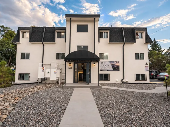 Pine View Apartments