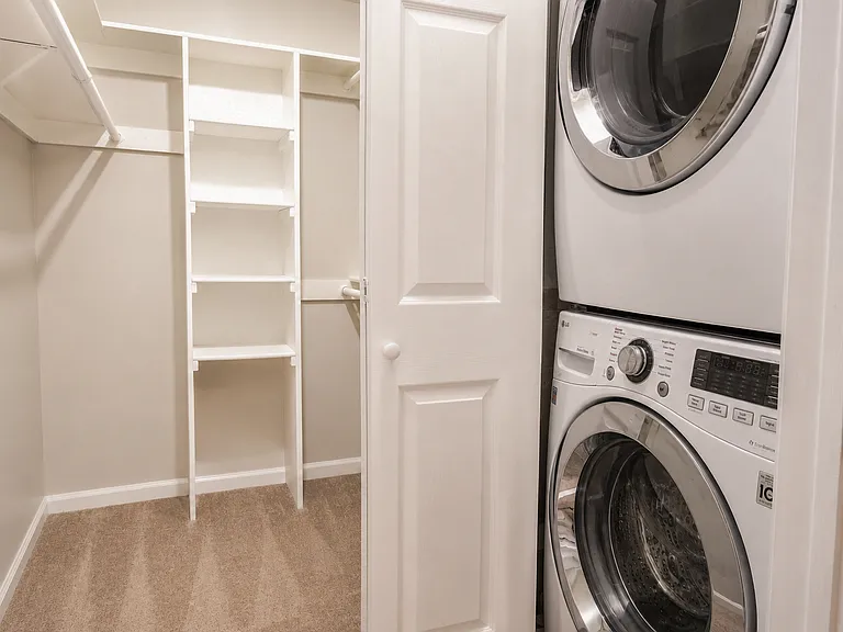 13008 Shadyside Ln #13-227 — Photo 32