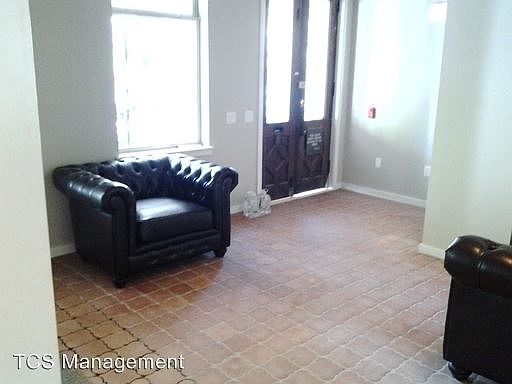 2nd image of 4032 Spruce St #3156564