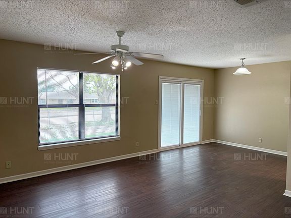 4th image of 8158B Farrow St