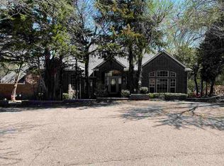 41 Country Oaks St, Woodward, OK 73801