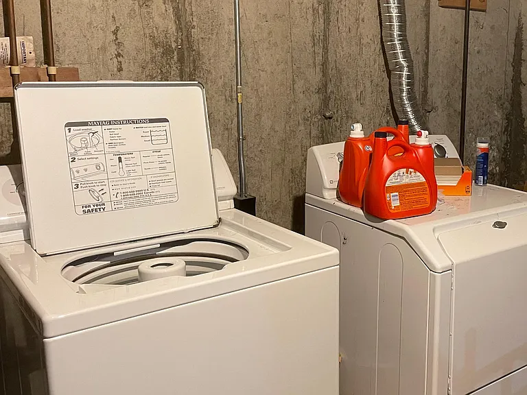washer dryer in basement
