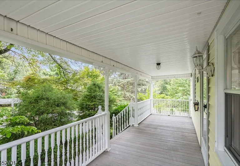 275 E Mount Pleasant Ave — Photo 7