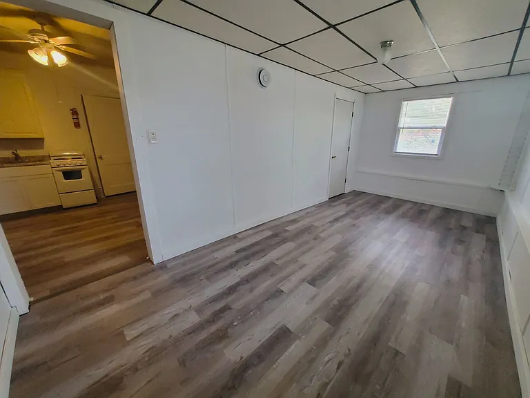 218 South St — Photo 24