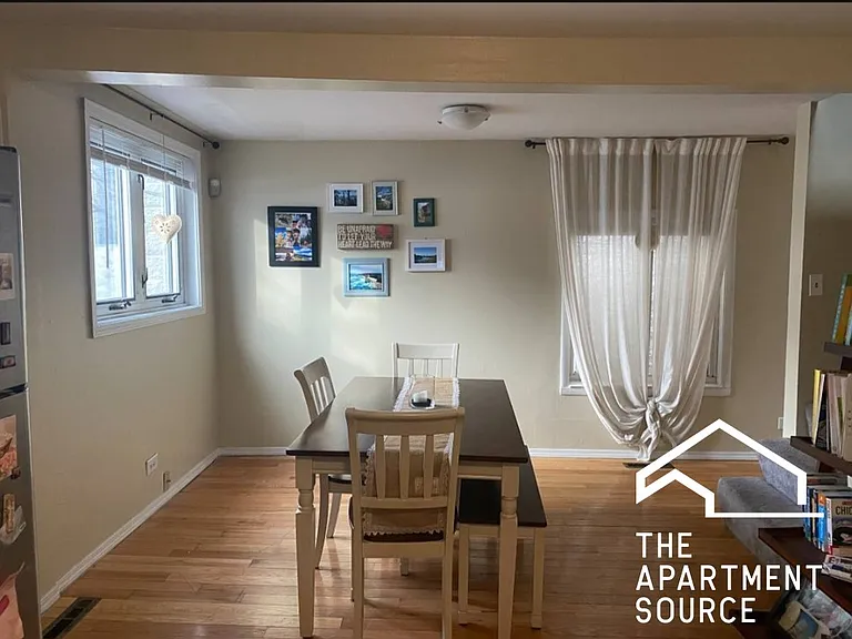 3014 N Clifton Ave #C — Photo 2
