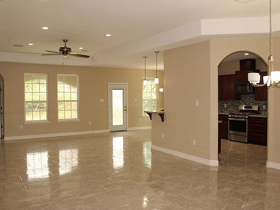 3rd image of 2871 62nd St