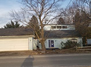 1838 N Davis Rd, West Falls, NY 14052