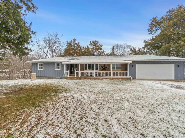 1442 Lourdes Rd, Metamora, IL 61548