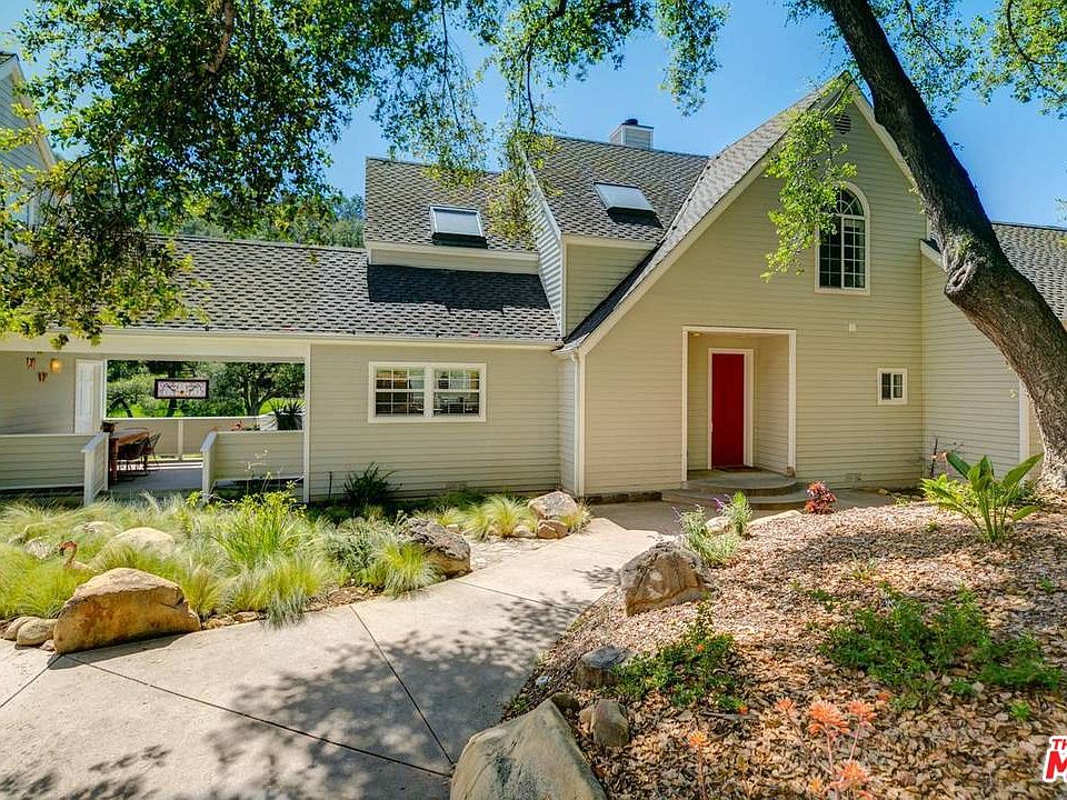1st image of 1511 Nova Ln