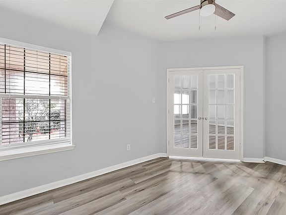 5th image of 3014 Crestbrook Bend Ln