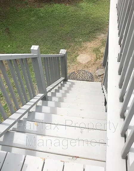 506 E Club Blvd — Photo 33