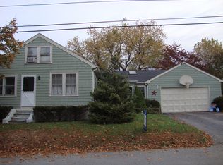 12 Church St, Barrington, RI 02806