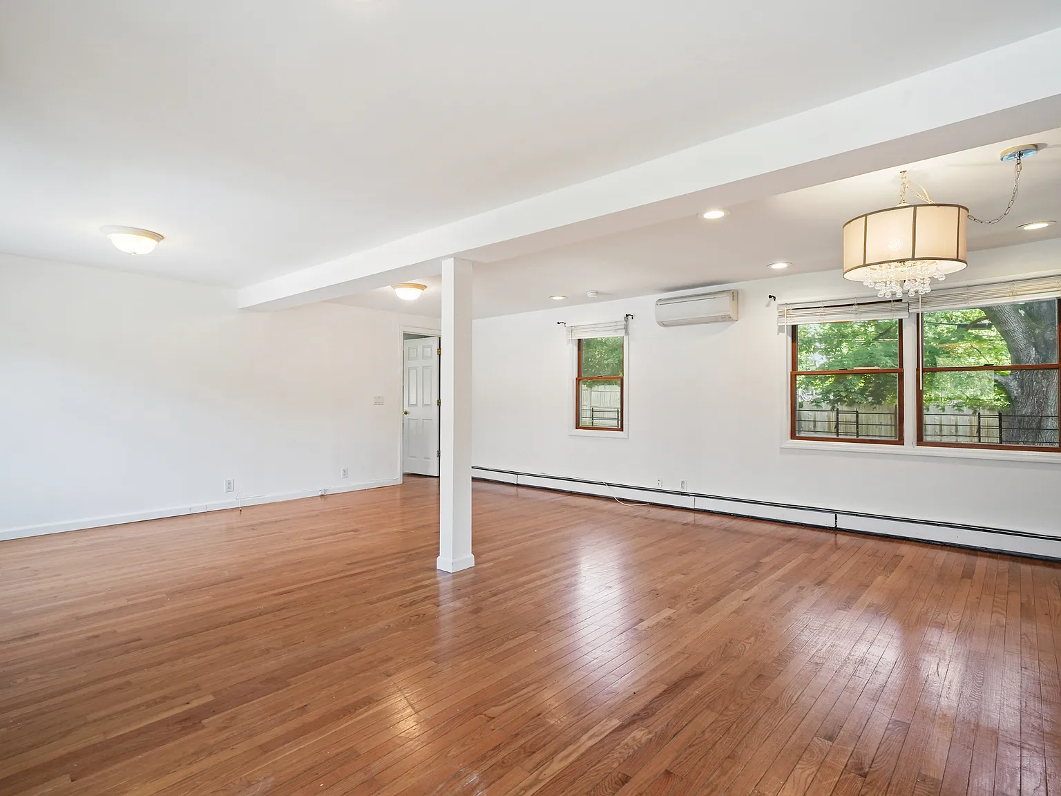 4 bed, $5,300 — Photo 4