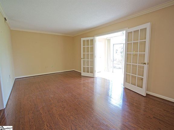 3rd image of 925 Cleveland St Unit 263
