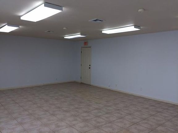 2nd image of 1312 W Avenue M
