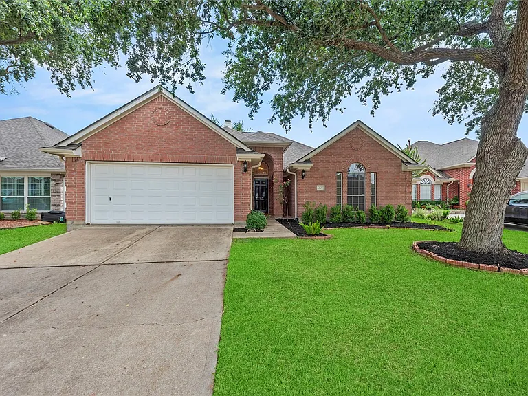 210 Leisure Dr — Photo 33