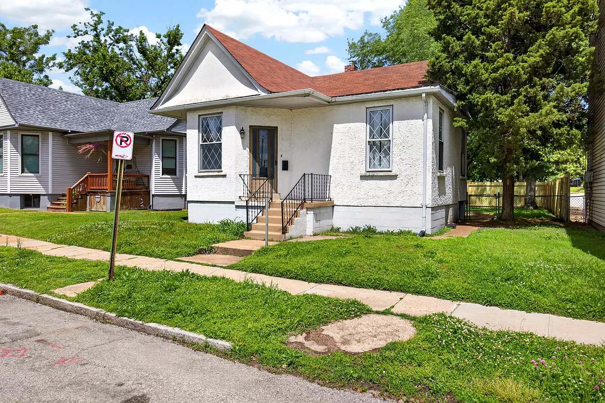 Building Photo - 4311 Bates St