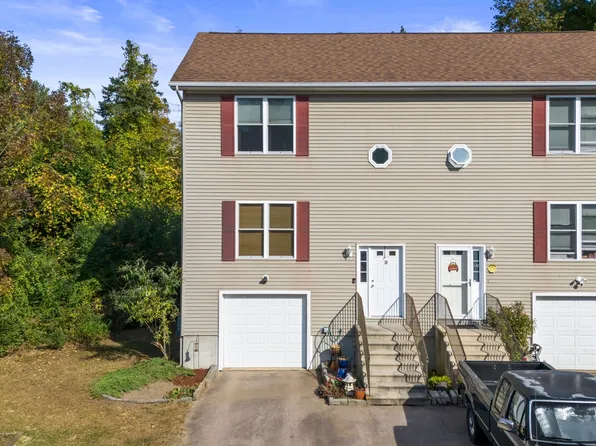 30 Pond Street #30, Sterling, CT 06374