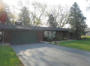 844 SE Boutell Rd, Essexville, MI