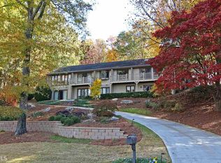 9520 Huntcliff Trce, Sandy Springs, GA 30350