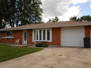 1823 Portage Path, Springfield, OH 45506