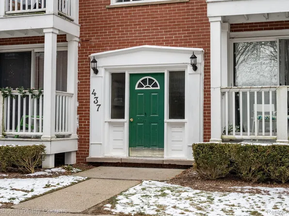 437 N Eton St APT 407, Birmingham, MI 48009
