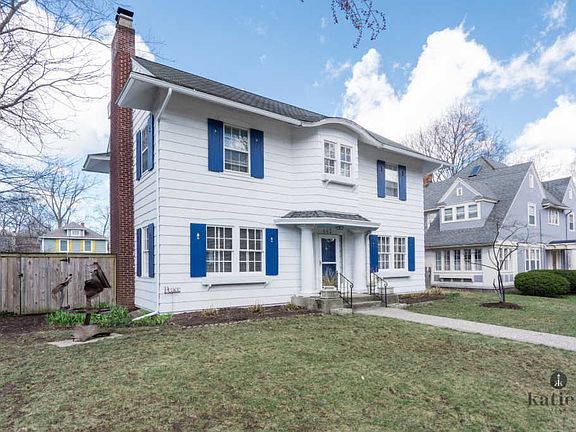 3rd image of 443 Cambridge Blvd SE