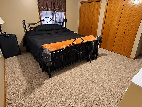 5th image of 112 Settler Dr