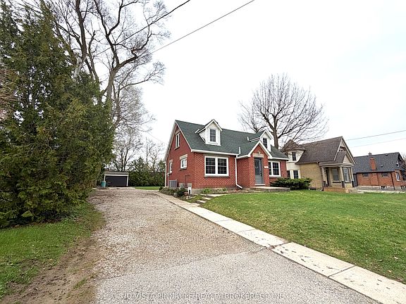 2nd image of 7061 Longwoods Rd