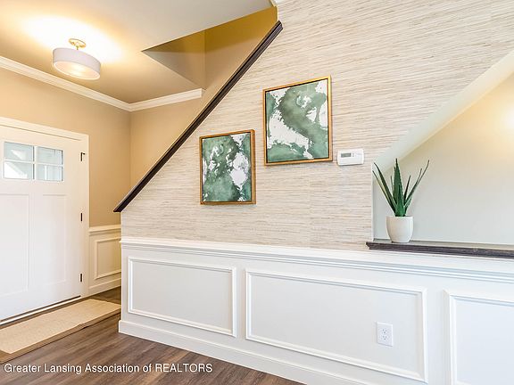 2nd image of 5348 Somerset Dr