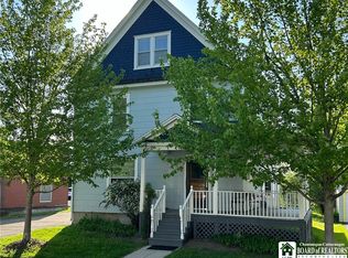9 Maple St, Bemus Pt, NY 14712