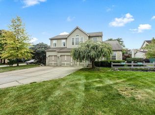 2607 Hoover Crossing Way, Grove City, OH 43123